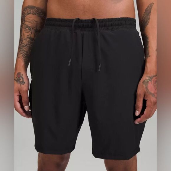 Lululemon Men’s Black Pace Breaker 7” Lined Athletic Short - Picture 2 of 9